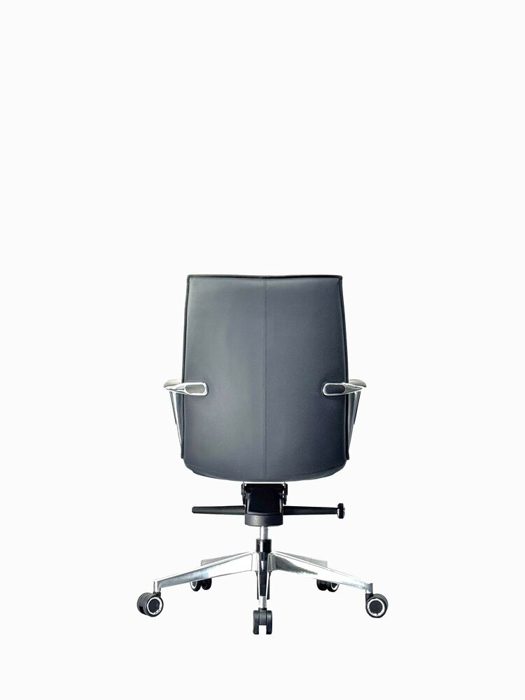 Кресло для персонала Parker LB