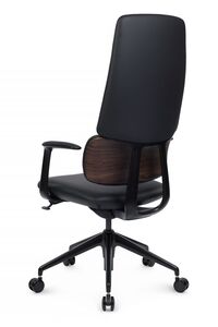 Кресло руководителя Avorio