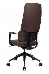 Кресло руководителя Avorio